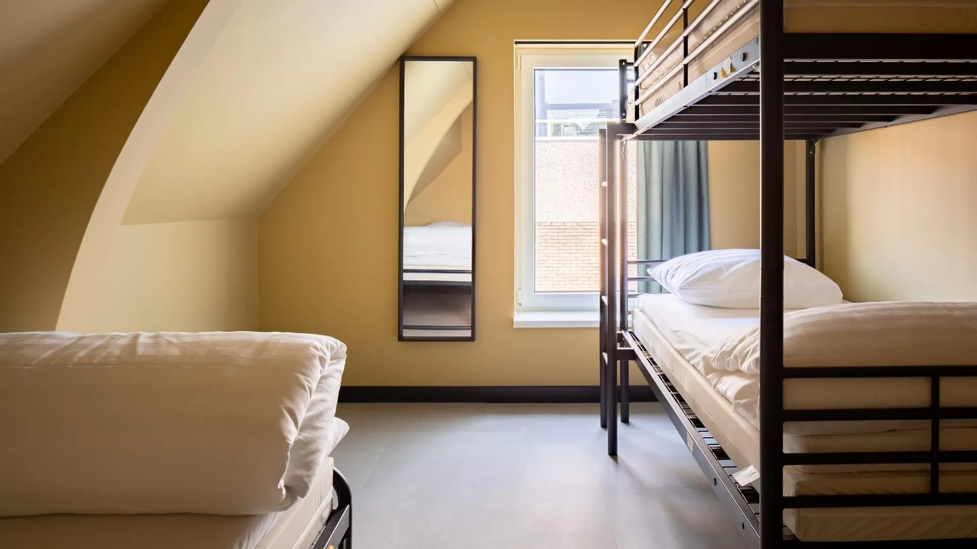 Cooldocks Hostel Rotterdam