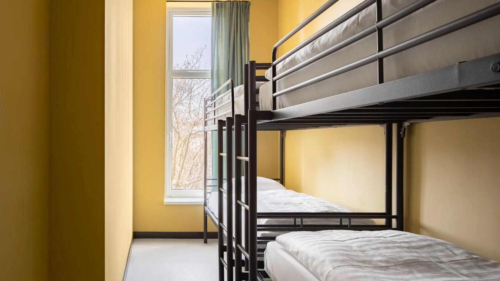 Cooldocks Hostel Rotterdam