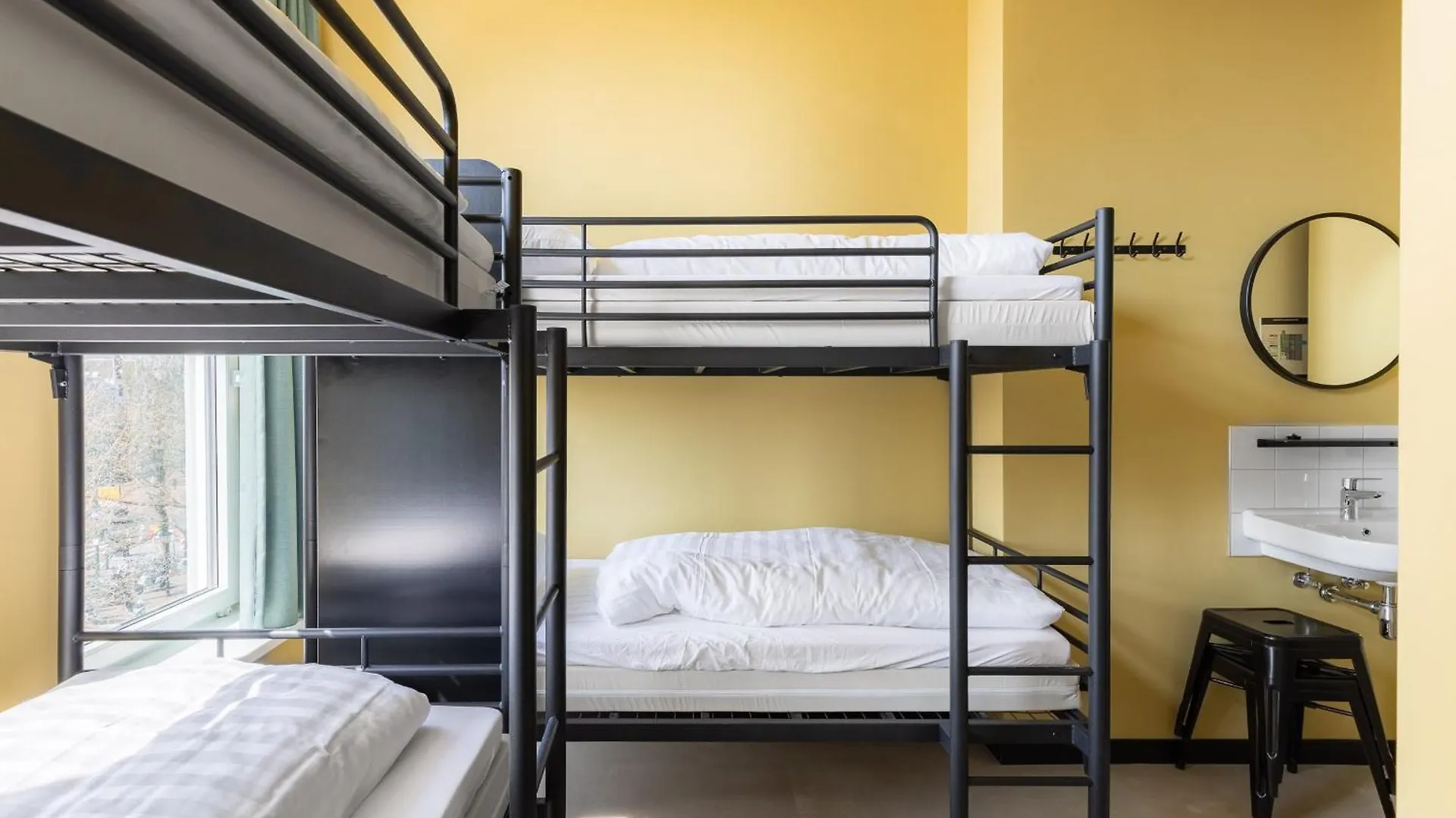 Cooldocks Hostel Rotterdam