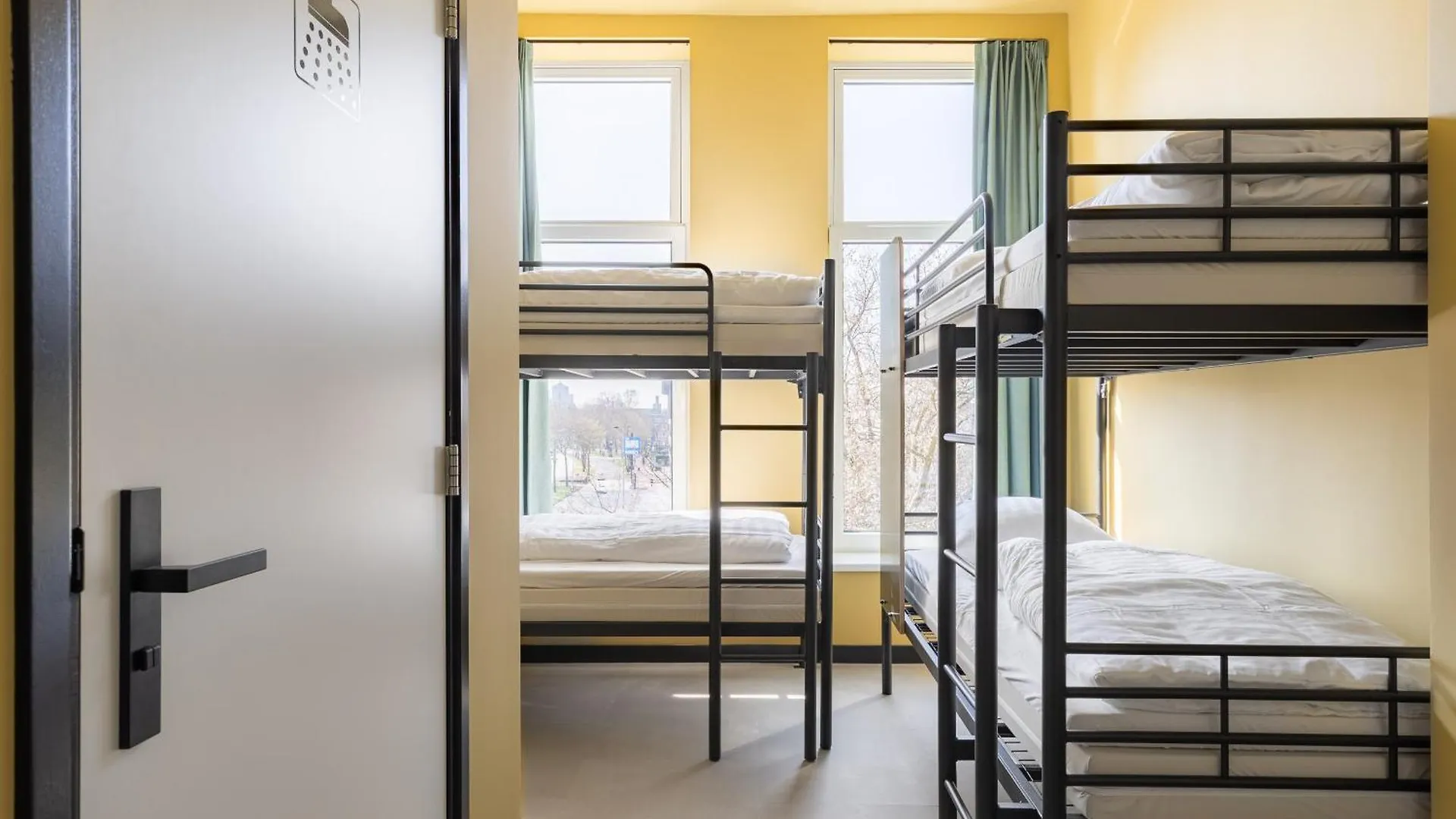 Cooldocks Hostel Rotterdam